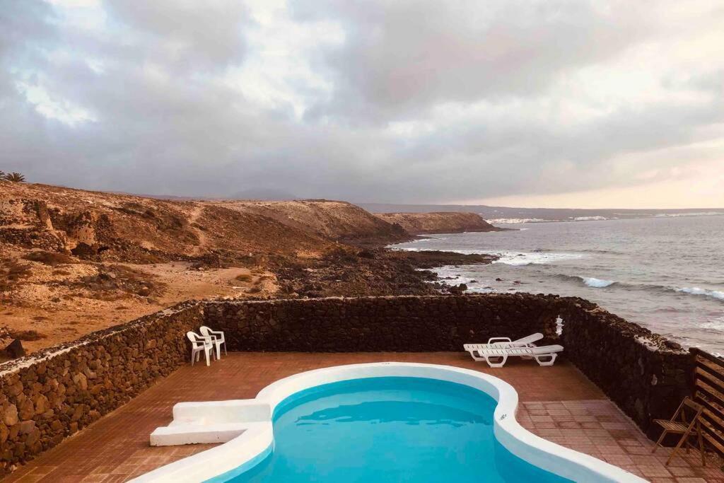 Playa Marina Ocean View Eco Bungalow Arrieta  Εξωτερικό φωτογραφία