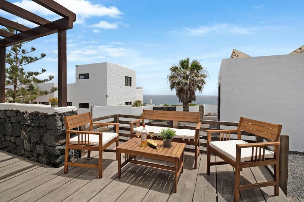 Playa Marina Ocean View Eco Bungalow Arrieta  Εξωτερικό φωτογραφία